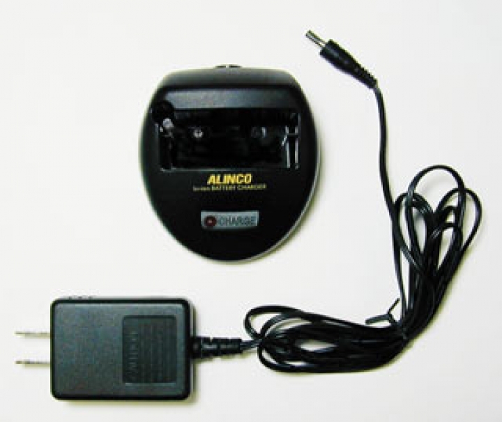 ツイン充電器セット EDC-167A｜無線機器用アクセサリー｜通信技術 